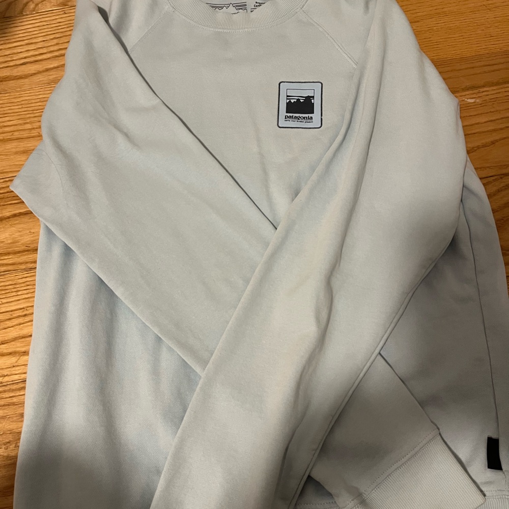 Patagonia crewneck